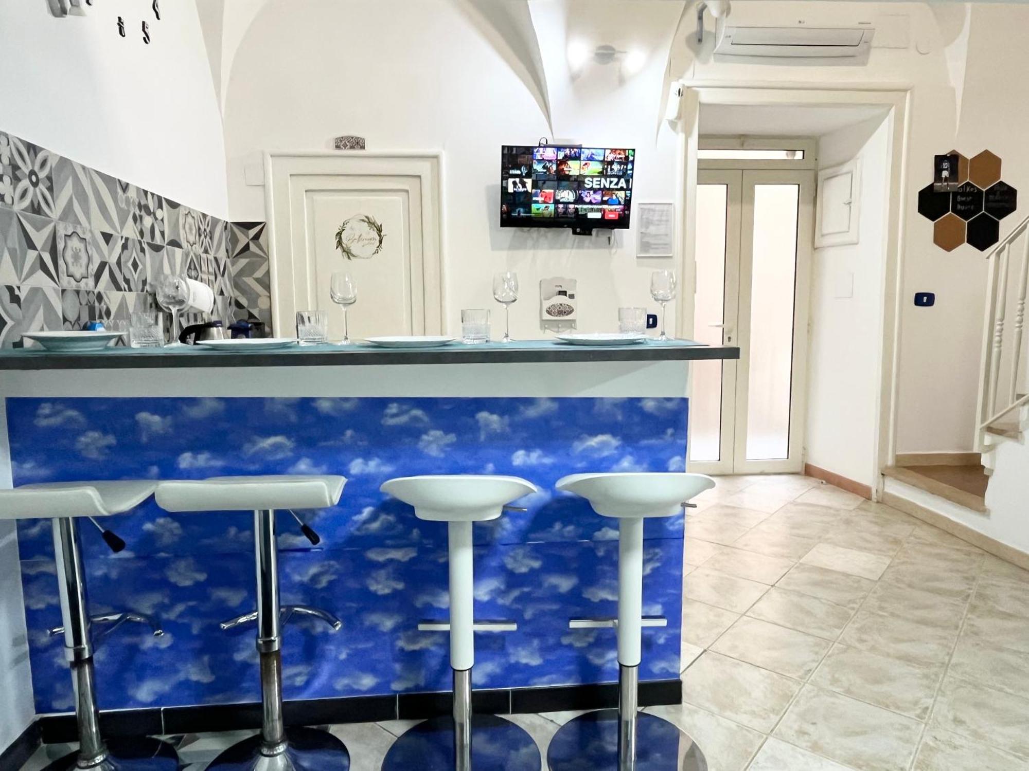 Oikos Guest House เนเปิลส์ ภายนอก รูปภาพ